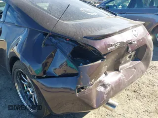 2008 Nissan 350Z with VIN JN1BZ34D98M701978, listed as a IAAI auction lot 41705506 with 114,301 mi miles. Bid and sale history available at carsss.com. Image 6.