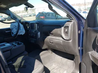 2020 Chevrolet Silverado 1500 LT with VIN 1GCRYDED6LZ286004, listed as a IAAI auction lot 41849313 with 96,204 mi miles. Bid and sale history available at carsss.com. Image 5.