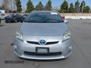 2011 Toyota Prius I with VIN JTDKN3DU8B5301761, listed as a IAAI auction lot 41916082 with 183,834 mi miles. Bid and sale history available at carsss.com. Image 12.
