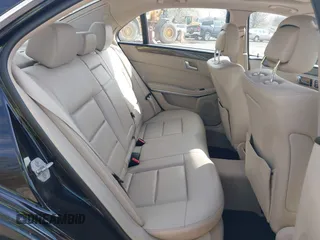 2014 Mercedes-Benz E E 350 Luxury with VIN WDDHF8JB2EA894977, listed as a IAAI auction lot 42065062 with 197,393 mi miles. Bid and sale history available at carsss.com. Image 8.