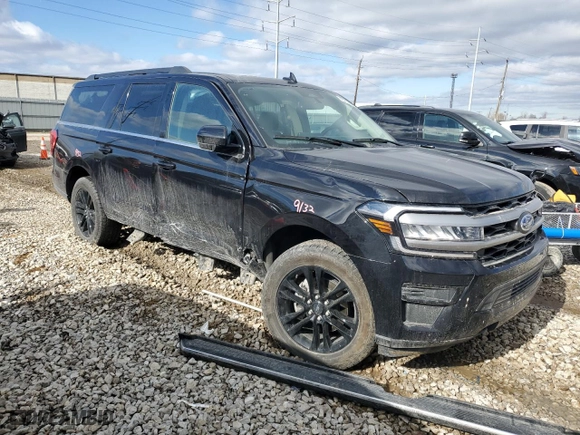 2023 Ford Expedition Max XLT with VIN 1FMJK1J85PEA01405, listed as a Copart auction lot 43718605 with NaN miles and Salvage Title. Bid and sale history available at carsss.com. Image 4.