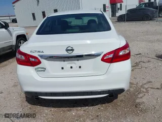 2016 Nissan Altima 2.5 S with VIN 1N4AL3AP1GC186347, listed as a IAAI auction lot 41813617 with 109,072 mi miles. Bid and sale history available at carsss.com. Image 16.