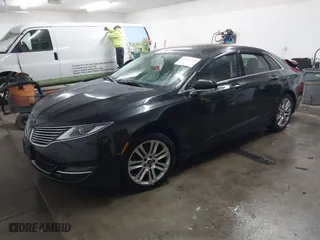 2014 Lincoln MKZ with VIN 3LN6L2J97ER814157, listed as a IAAI auction lot 41311342 with NaN miles. Bid and sale history available at carsss.com. Image 19.