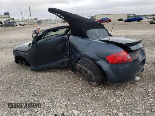 2003 Audi TT with VIN TRUUT28N631008032, listed as a Copart auction lot 78789554 with 118,927 mi miles and Salvage Title. Bid and sale history available at carsss.com. Image 2.