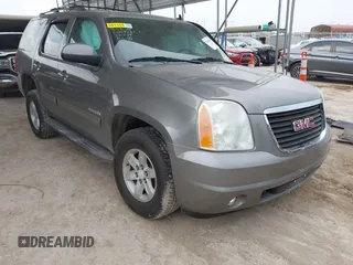 2012 GMC Yukon SLE z VIN 1GKS2AE07CR231029, wystawiony jako IAAI lot #42268474 z przebiegiem 128 867 mil mil oraz . Historia ofert i sprzedaży dostępna na DreamBid. Obrazek 1.