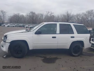 2007 Chevrolet TrailBlazer LS with VIN 1GNDT13SX72103556, listed as a IAAI auction lot 41860750 with 202,022 mi miles. Bid and sale history available at carsss.com. Image 15.