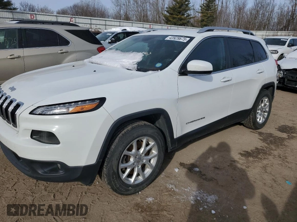 2016 Jeep Cherokee Latitude with VIN 1C4PJMCB5GW270008, listed as a Copart auction lot 43928675 with 157,704 mi miles and Salvage Title. Bid and sale history available at carsss.com. Image 1.