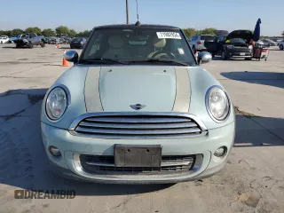 2013 MINI Convertible z VIN WMWZN3C57DT569379, wystawiony jako Copart lot #71982954 z przebiegiem 152 142 mil mil oraz Czysty tytuł • Clean title. Historia ofert i sprzedaży dostępna na DreamBid. Obrazek 5.