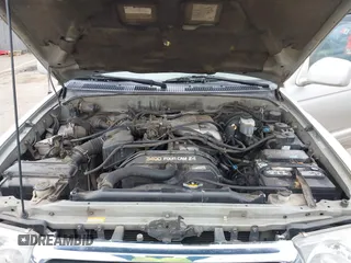 2000 Toyota 4Runner Limited with VIN JT3HN87R8Y0301624, listed as a IAAI auction lot 41786250 with 224,680 mi miles and . Bid and sale history available at DreamBid. Image 10.