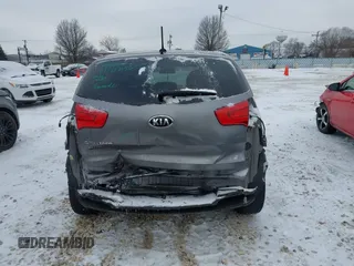 2016 Kia Sportage LX with VIN KNDPB3AC2G7847526, listed as a IAAI auction lot 41326209 with 202,657 mi miles. Bid and sale history available at carsss.com. Image 17.