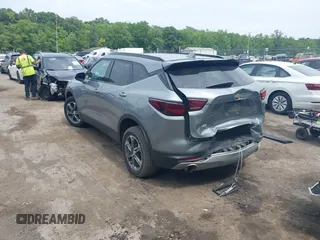 2023 Chevrolet Blazer LT с VIN 3GNKBCR44PS225011, выставлен на аукционе IAAI как лот 42774476 с пробегом 84 750 миль миль и . История ставок и продаж доступна на DreamBid. Изображение 3.
