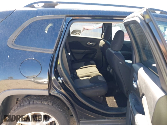 2016 Jeep Cherokee Sport with VIN 1C4PJLAS5GW376259, listed as a IAAI auction lot 41287458 with 92,075 mi miles and . Bid and sale history available at DreamBid. Image 8.