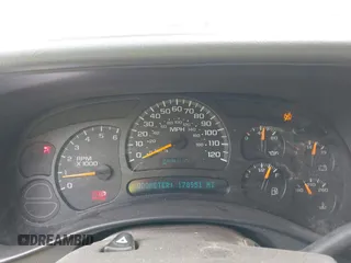 2005 Chevrolet Suburban LT z VIN 3GNFK16Z35G230772, wystawiony jako IAAI lot #42542995 z przebiegiem 178 951 mil mil oraz . Historia ofert i sprzedaży dostępna na DreamBid. Obrazek 7.