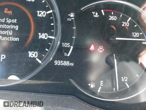 2021 Mazda CX-9 Grand Touring with VIN JM3TCADY2M0509286, listed as a IAAI auction lot 39976279 with 93,588 mi miles and . Bid and sale history available at DreamBid. Image 7.