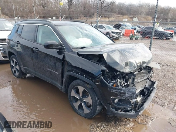 2020 Jeep Compass Latitude with VIN 3C4NJDBB1LT112676, listed as a IAAI auction lot 41651583 with 73,528 mi miles. Bid and sale history available at carsss.com. Image 1.