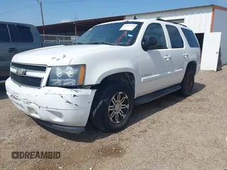 2007 Chevrolet Tahoe LT z VIN 1GNFC13047R219432, wystawiony jako IAAI lot #42410268 z przebiegiem 268 151 mil mil oraz . Historia ofert i sprzedaży dostępna na DreamBid. Obrazek 2.
