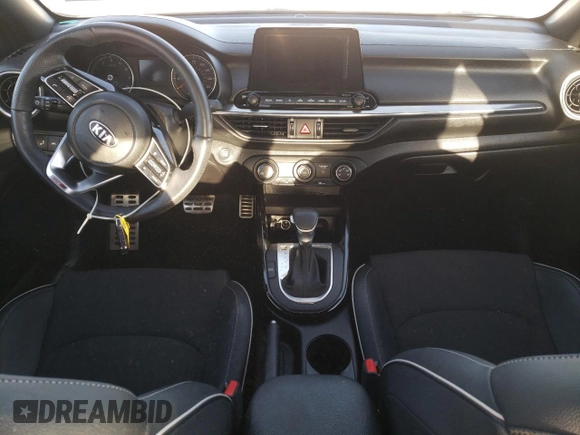 2020 Kia Forte GT-Line with VIN 3KPF34AD5LE217002, listed as a Copart auction lot 78251114 with 39,141 mi miles and Salvage Title. Bid and sale history available at DreamBid. Image 8.