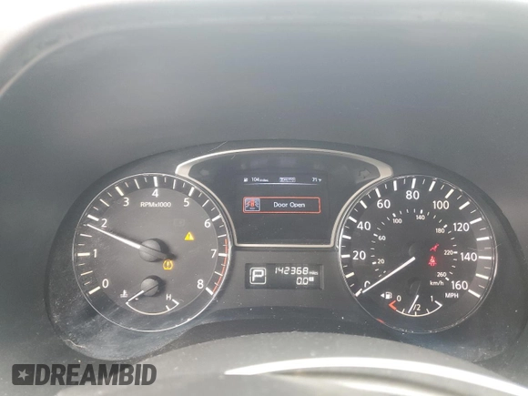 2014 Nissan Pathfinder S with VIN 5N1AR2MM7EC708654, listed as a Copart auction lot 64070845 with 142,368 mi miles and Clean title. Bid and sale history available at DreamBid. Image 9.