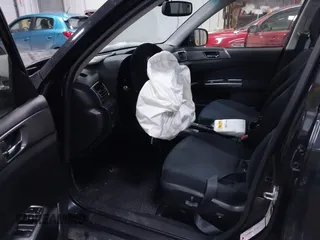 2012 Subaru Forester X Premium z VIN JF2SHBDC4CH424600, wystawiony jako IAAI lot #40983026 z przebiegiem 107 794 mil mil oraz . Historia ofert i sprzedaży dostępna na DreamBid. Obrazek 5.