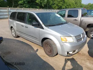 2008 Dodge Grand Caravan SE z VIN 1D8HN44H68B170361, wystawiony jako IAAI lot #42415858 z przebiegiem 225 885 mil mil oraz . Historia ofert i sprzedaży dostępna na DreamBid. Obrazek 1.