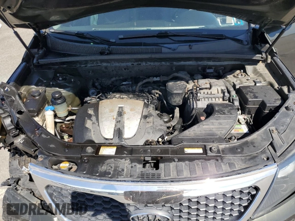 2012 Kia Sorento LX with VIN 5XYKT4A25CG300607, listed as a Copart auction lot 54939775 with 183,995 mi miles and Salvage Title. Bid and sale history available at carsss.com. Image 12.