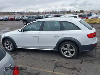 2013 Audi allroad Premium Plus with VIN WA1UFAFL7DA246531, listed as a IAAI auction lot 41495866 with 190,507 mi miles. Bid and sale history available at carsss.com. Image 14.