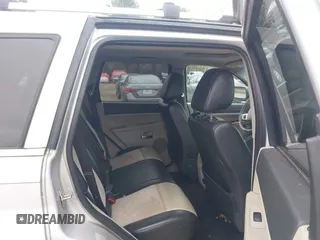 2010 Jeep Grand Cherokee Limited with VIN 1J4RR5GT5AC137889, listed as a IAAI auction lot 42182066 with 173,820 mi miles and . Bid and sale history available at DreamBid. Image 8.