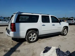 2008 Chevrolet Suburban LT with VIN 1GNFC16058J218236, listed as a Copart auction lot 75555554 with 103,718 mi miles and Salvage Title. Bid and sale history available at carsss.com. Image 3.