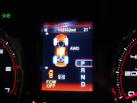 2014 Dodge Charger RT Plus with VIN 2C3CDXDT7EH159703, listed as a IAAI auction lot 41247393 with 132,332 mi miles. Bid and sale history available at carsss.com. Image 7.
