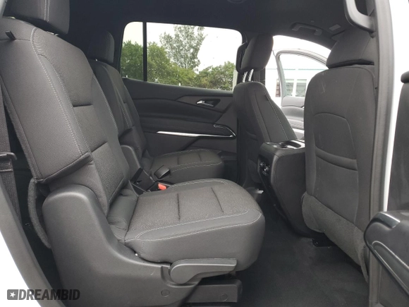 2024 Chevrolet Traverse FWD LT with VIN 1GNERGKSXRJ164860, listed as a Copart auction lot 42059695 with 13,594 mi miles and Clean Title. Bid and sale history available at carsss.com. Image 11.