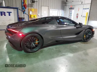 2021 McLaren 720S z VIN SBM14FCA4MW006331, wystawiony jako Copart lot #85341394 z przebiegiem 4552 mil mil oraz Szkody całkowita. Historia ofert i sprzedaży dostępna na DreamBid. Obrazek 3.