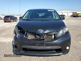 2011 Toyota Sienna SE with VIN 5TDXK3DCXBS048314, listed as a Copart auction lot 55989415 with 200,841 mi miles and Salvage title. Bid and sale history available at DreamBid. Image 5.