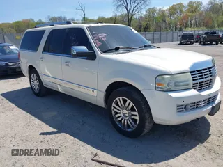 2008 Lincoln Navigator with VIN 5LMFL28558LJ14849, listed as a IAAI auction lot 42098321 with 160,895 mi miles and . Bid and sale history available at DreamBid. Image 1.