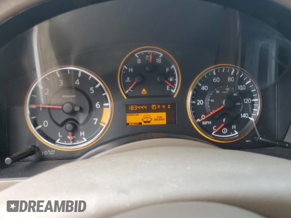 2011 Nissan Armada SV z VIN 5N1BA0ND7BN611338, wystawiony jako Copart lot #57069135 z przebiegiem 183 444 mil mil oraz Szkoda całkowita • Salvage title. Historia ofert i sprzedaży dostępna na DreamBid. Obrazek 9.
