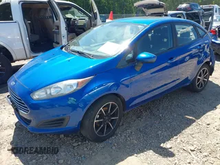 2018 Ford Fiesta SE с VIN 3FADP4BJ3JM140249, выставлен на аукционе IAAI как лот 42311670 с пробегом Не указан миль и . История ставок и продаж доступна на DreamBid. Изображение 2.
