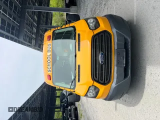 2017 Ford Transit XL with VIN 1FDZK1CM2HKA84579, listed as a Copart auction lot 59704095 with 75,943 mi miles and Salvage title. Bid and sale history available at DreamBid. Image 4.