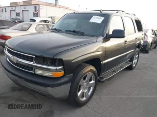 2006 Chevrolet Tahoe LS with VIN 1GNEC13V46R105064, listed as a IAAI auction lot 41398267 with 205,168 mi miles. Bid and sale history available at carsss.com. Image 17.