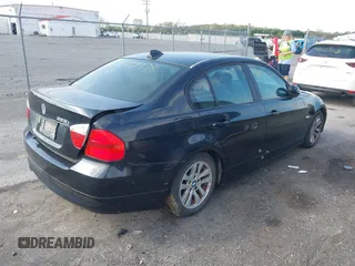 2006 BMW 3 Series 325i with VIN WBAVB17506NK37653, listed as a IAAI auction lot 42008176 with 189,507 mi miles. Bid and sale history available at carsss.com. Image 4.