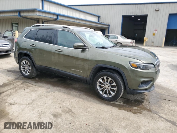 2019 Jeep Cherokee Altitude with VIN 1C4PJMLB7KD315955, listed as a Copart auction lot 59356885 with 84,040 mi miles and Salvage title. Bid and sale history available at DreamBid. Image 4.