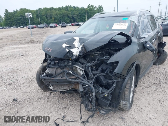 2017 Nissan Rogue S with VIN KNMAT2MV8HP567024, listed as a IAAI auction lot 39908358 with 0 mi miles. Bid and sale history available at carsss.com. Image 6.