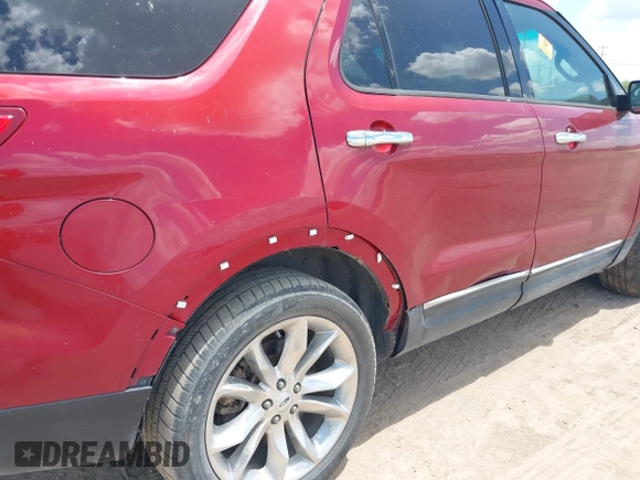 2013 Ford Explorer XLT with VIN 1FM5K7D8XDGB33401, listed as a IAAI auction lot 42617870 with 159,348 mi miles and . Bid and sale history available at DreamBid. Image 6.