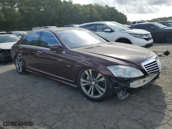 2012 Mercedes-Benz S-Class S 550 with VIN WDDNG7DB8CA430112, listed as a Copart auction lot 77647294 with 151,372 mi miles and Salvage Title. Bid and sale history available at carsss.com. Image 4.