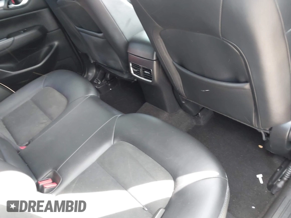 2018 Mazda CX-5 Touring with VIN JM3KFACM3J1370129, listed as a IAAI auction lot 41829027 with 71,305 mi miles. Bid and sale history available at carsss.com. Image 8.