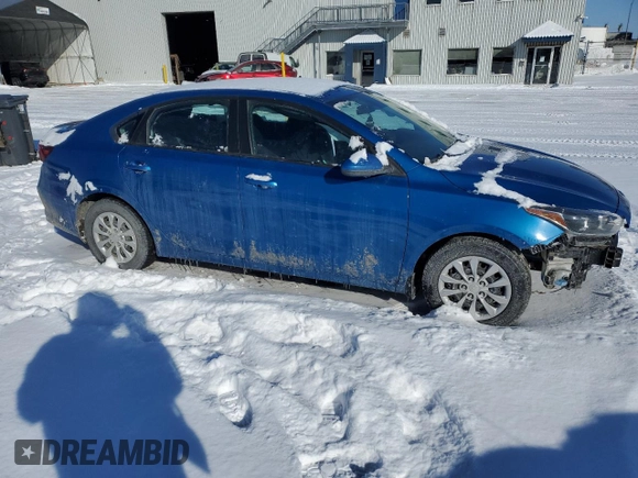 2021 Kia Forte FE z VIN 3KPF24AD8ME374480, wystawiony jako Copart lot #41722305 z przebiegiem 98 707 mil mil oraz Szkoda całkowita • Salvage title. Historia ofert i sprzedaży dostępna na DreamBid. Obrazek 4.