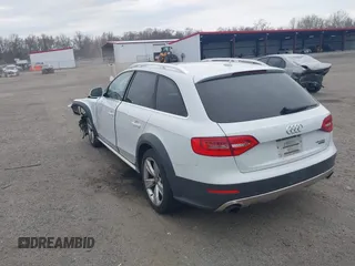 2016 Audi allroad Premium Plus with VIN WA1UFAFL5GA010559, listed as a IAAI auction lot 41918324 with 138,499 mi miles. Bid and sale history available at carsss.com. Image 3.