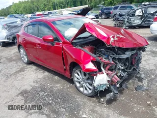 2014 Mazda 3 S Grand Touring z VIN JM1BM1M32E1100092, wystawiony jako IAAI lot #42248984 z przebiegiem 139 937 mil mil oraz . Historia ofert i sprzedaży dostępna na DreamBid. Obrazek 1.