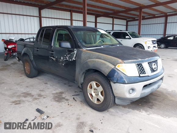 2007 Nissan Frontier SE z VIN 1N6AD07U77C441003, wystawiony jako IAAI lot #42264523 z przebiegiem 423 457 mil mil oraz . Historia ofert i sprzedaży dostępna na DreamBid. Obrazek 1.