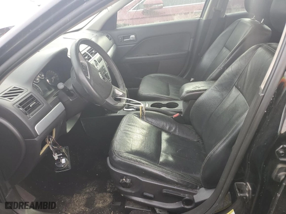 2008 Mercury Milan Premier with VIN 3MEHM081X8R615024, listed as a Copart auction lot 43579995 with 105,862 mi miles and Salvage Title. Bid and sale history available at carsss.com. Image 7.