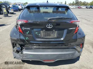 2020 Toyota C-HR LE z VIN JTNKHMBXXL1068125, wystawiony jako Copart lot #58858865 z przebiegiem 43 805 mil mil oraz Szkoda całkowita • Salvage title. Historia ofert i sprzedaży dostępna na DreamBid. Obrazek 6.
