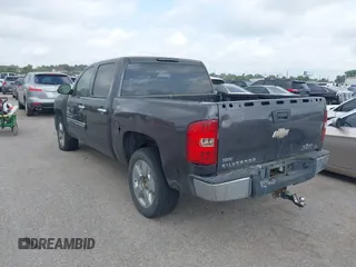 2011 Chevrolet Silverado 1500 LT with VIN 3GCPCSE09BG146325, listed as a IAAI auction lot 42182190 with 150,397 mi miles and . Bid and sale history available at DreamBid. Image 3.